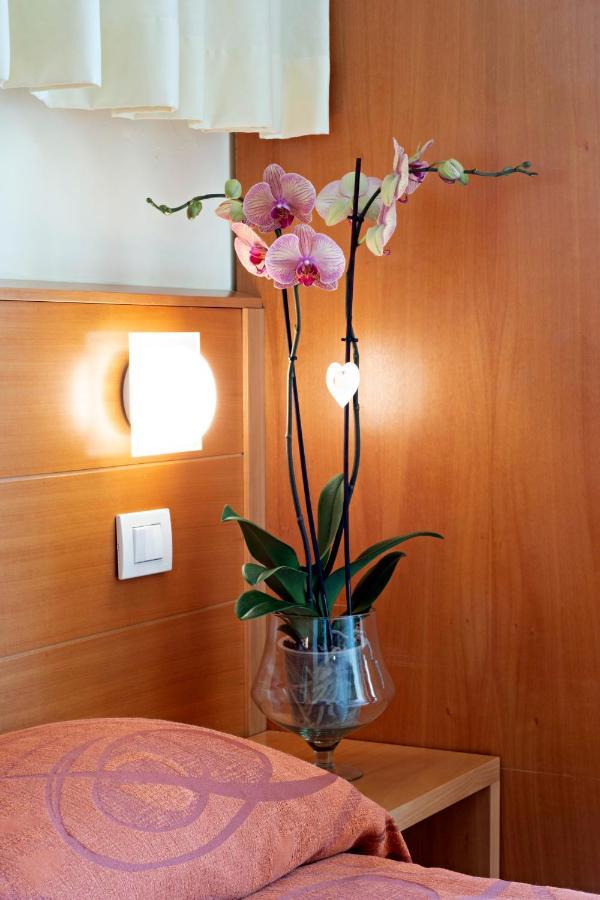 Hotel Mirage Viareggio Dış mekan fotoğraf